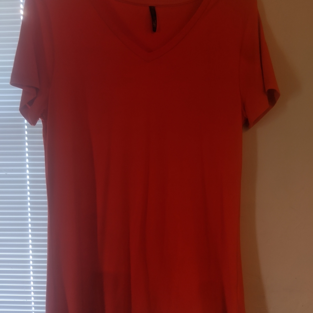 NWOT SHIRT